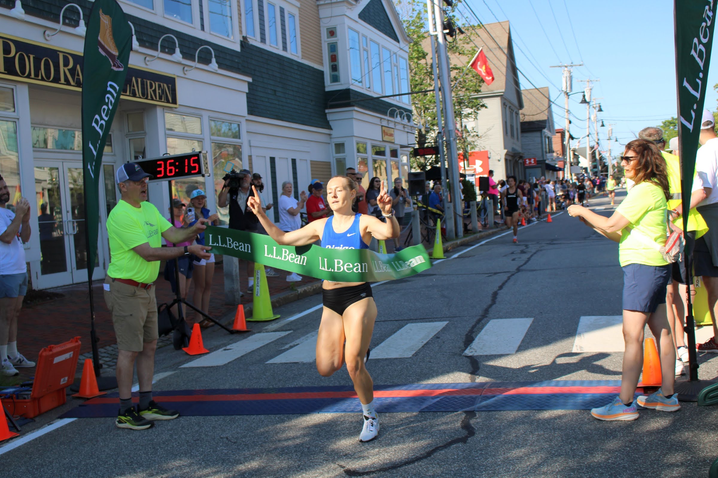 Bethanie Brown racing at the 2025 L.L.Bean July 4th 10K.